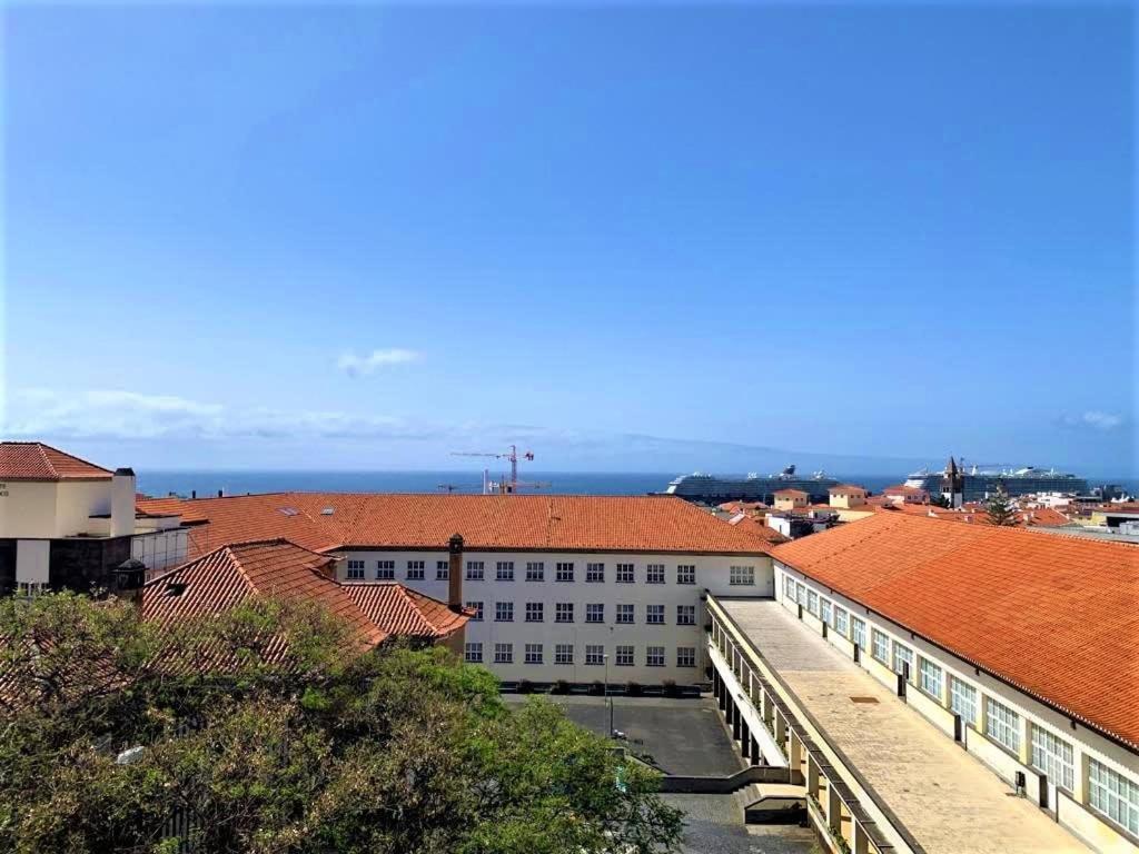 Madeira, 3 Bedroom Apartment With Ocean Views In Funchal Zewnętrze zdjęcie